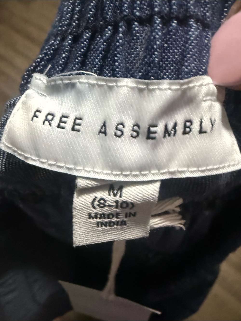 Free Assembly Navy Smocked-Waist Midi Skirt - Picture 7 of 8
